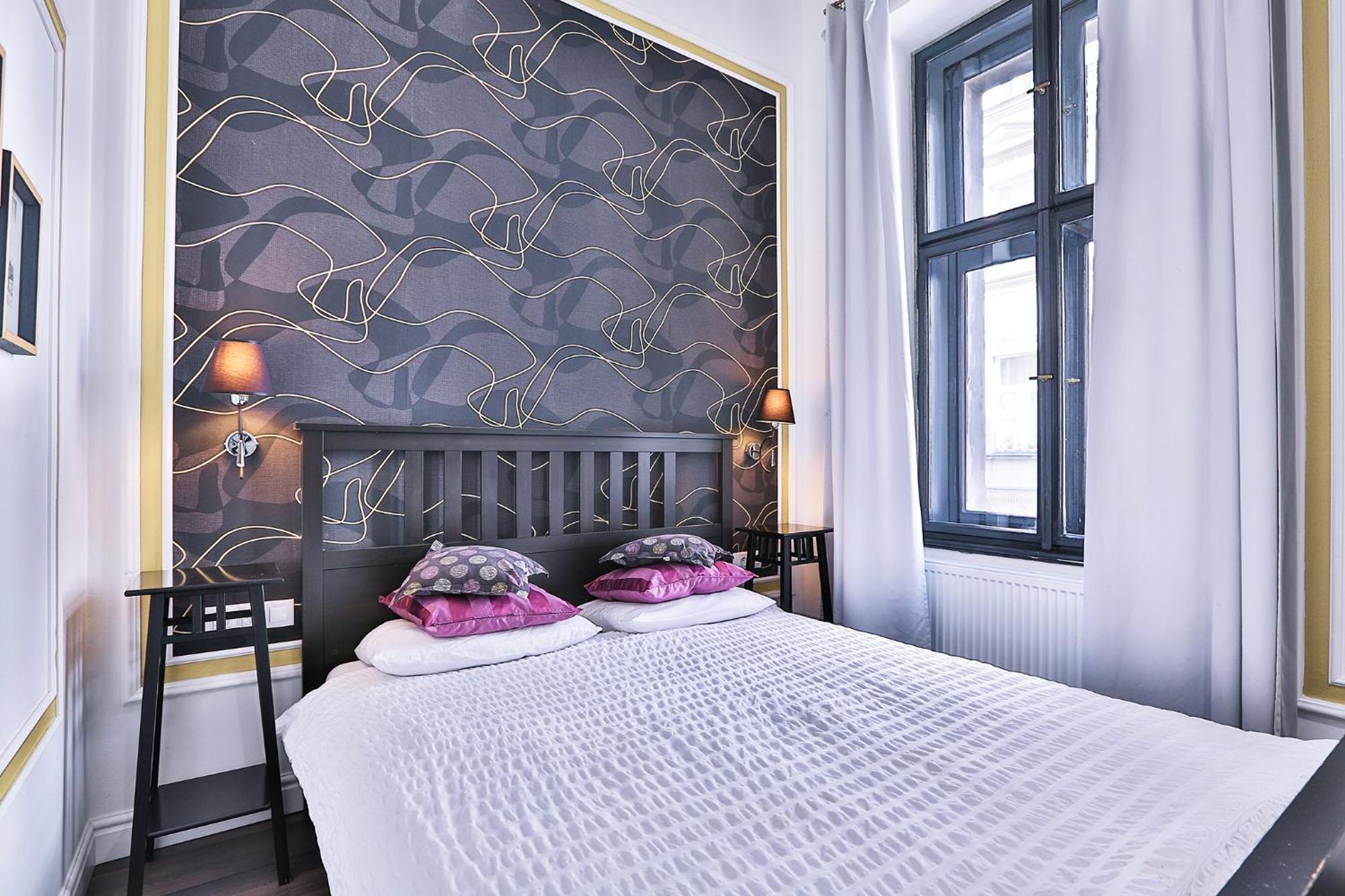 Two-Bedroom Haven In The Old Town Prag Exterior foto