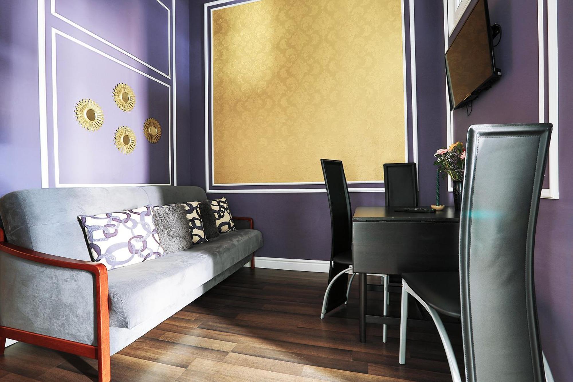 Two-Bedroom Haven In The Old Town Prag Exterior foto